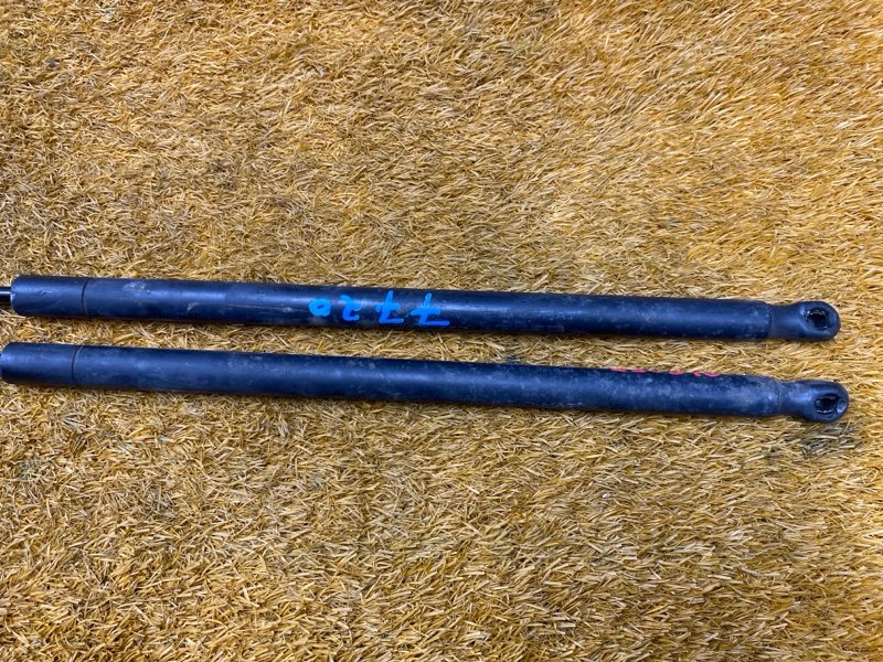 амортизатор капота, 1000 рублей, Красноярск