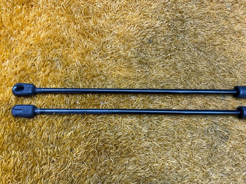 амортизатор капота, 1000 рублей, Красноярск