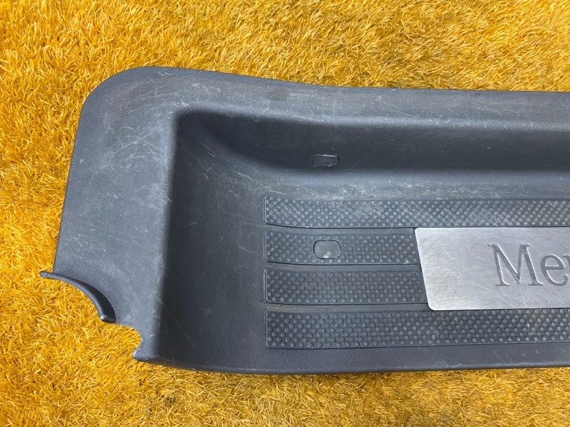 Накладка на порог салона, 2500 рублей, Красноярск