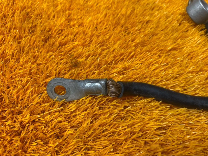 Клемма аккумулятора минус, 500 рублей, Красноярск