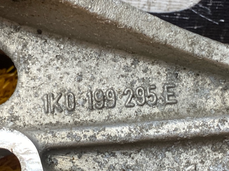 кронштейн рычага, 3000 рублей, Красноярск