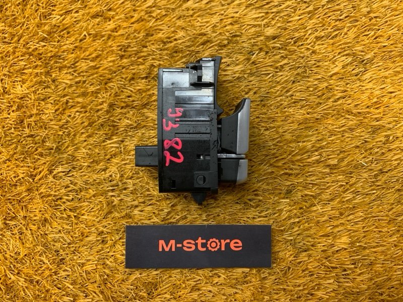 Кнопка стояночного тормоза, 500 рублей, Красноярск