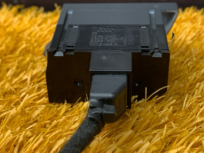 Кнопка корректора фар, 200 рублей, Красноярск