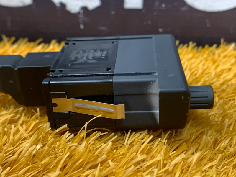 Кнопка корректора фар, 200 рублей, Красноярск