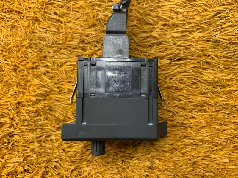 Кнопка корректора фар, 200 рублей, Красноярск