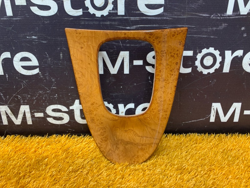 Накладка центральной консоли, 2000 рублей, Красноярск