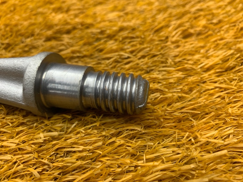 Крюк буксировочный, 1500 рублей, Красноярск