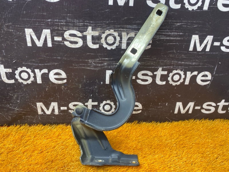 петля капота, 2000 рублей, Красноярск