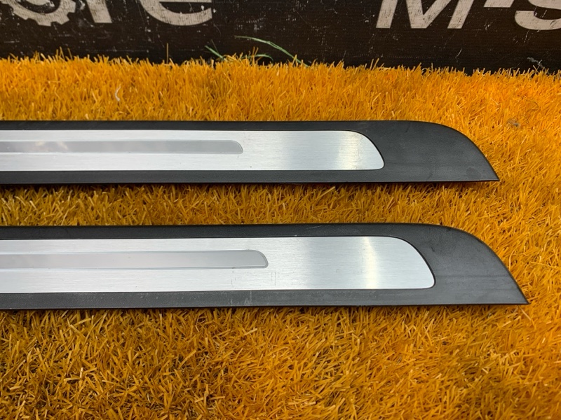 Накладка на порог салона, 3000 рублей, Красноярск