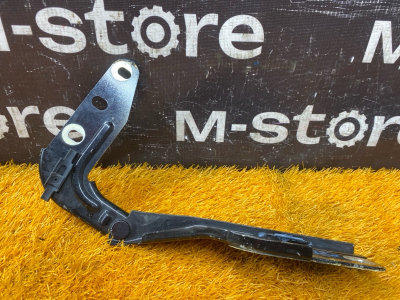 петля капота, 500 рублей, Красноярск