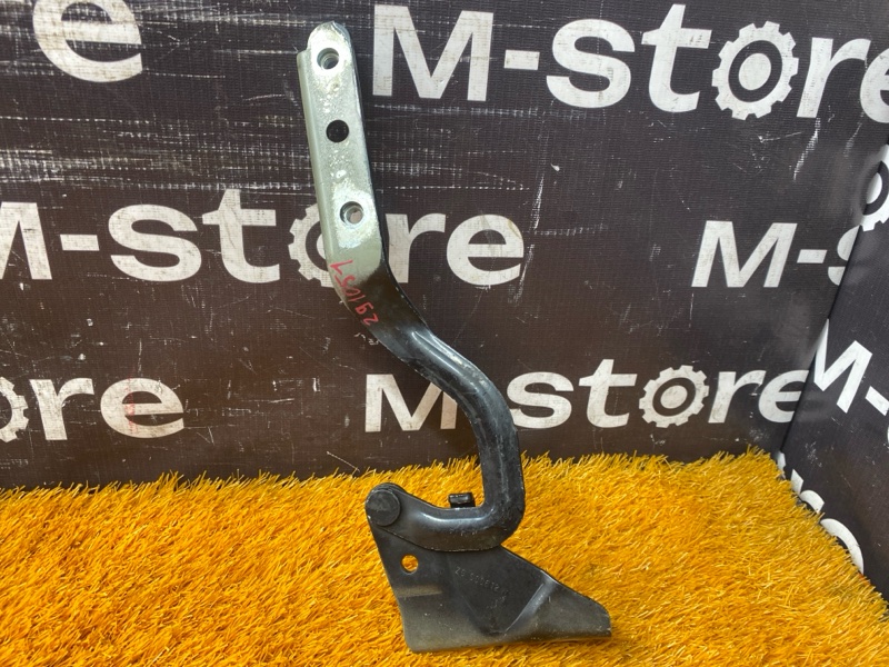 петля капота, 1200 рублей, Красноярск