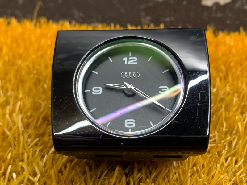 Часы, 2000 рублей, Красноярск