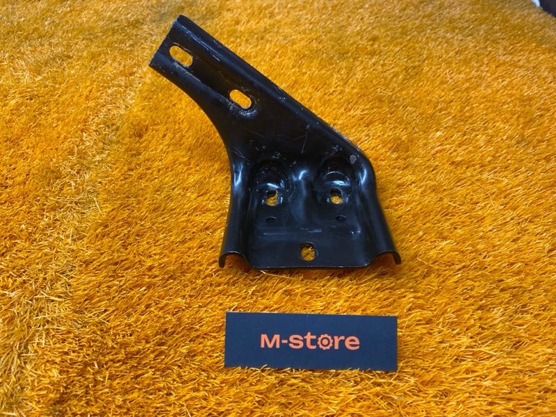 кронштейн, 1000 рублей, Красноярск