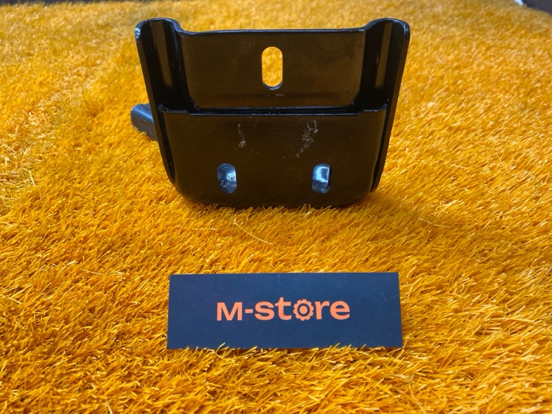 кронштейн, 1000 рублей, Красноярск