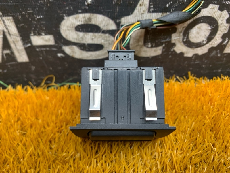 Кнопка аварийной сигнализации, 500 рублей, Красноярск