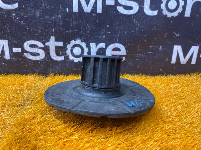 опора пружины, 900 рублей, Красноярск