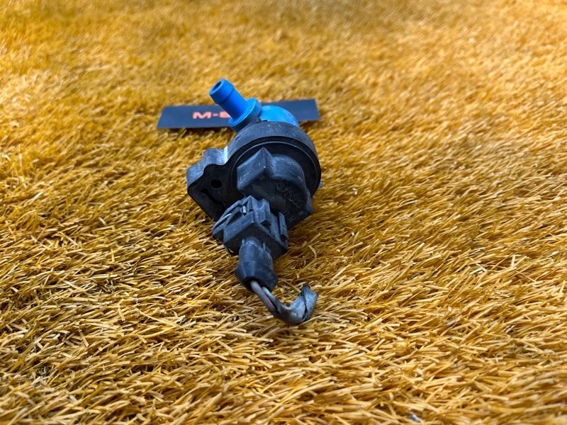 Клапан вентиляции топливного бака, 500 рублей, Красноярск