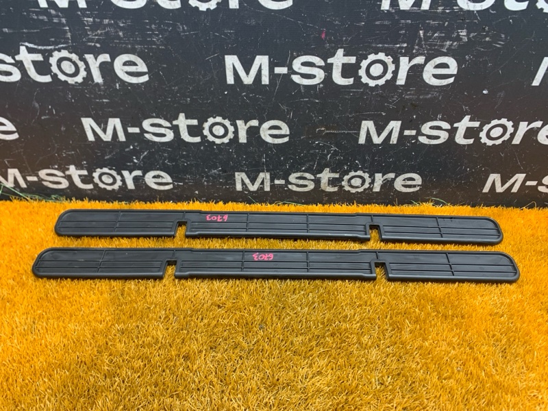 обшивка багажника, 2000 рублей, Красноярск