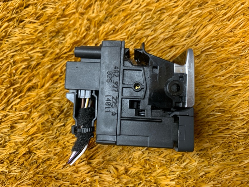 Кнопка стояночного тормоза, 300 рублей, Красноярск