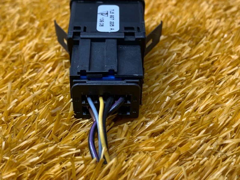 кнопки прочие, 400 рублей, Красноярск