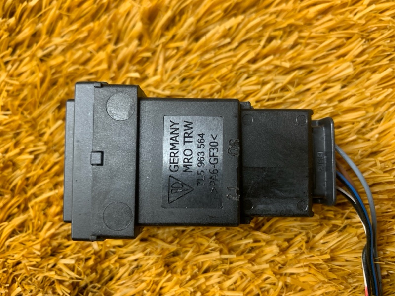 Кнопка подогрева сидений, 300 рублей, Красноярск