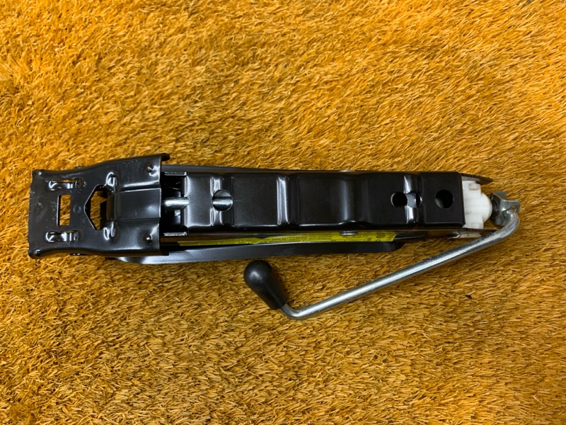 домкрат, 3000 рублей, Красноярск