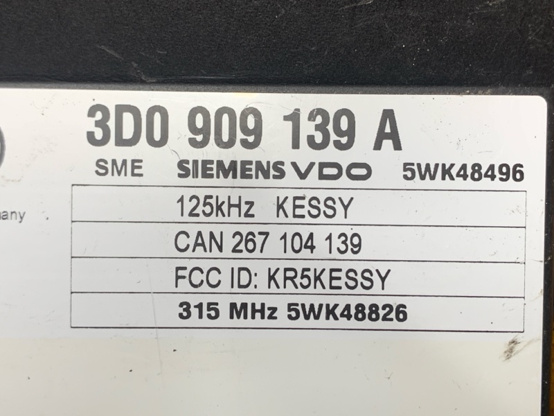 Блок управления центральным замком, 2000 рублей, Красноярск