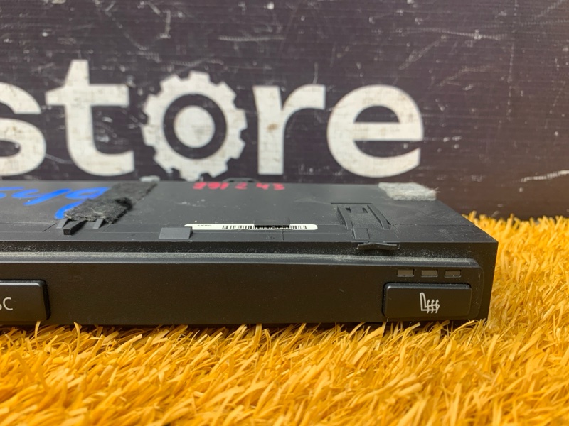 блок управления подогревом сидений, 2000 рублей, Красноярск