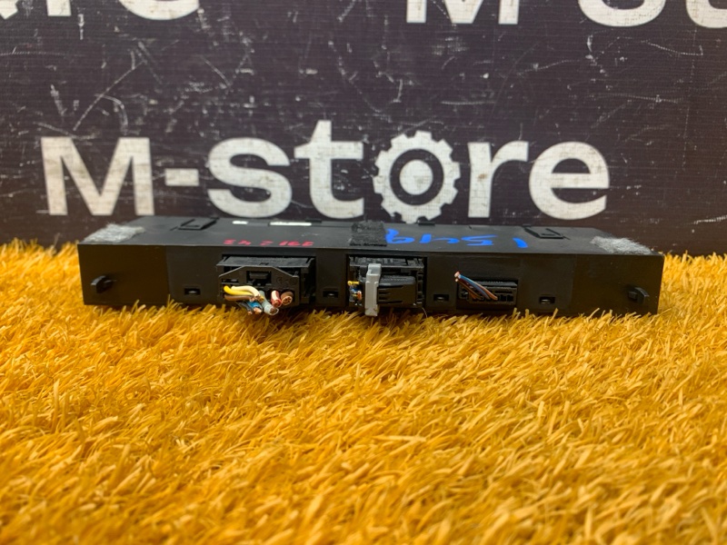 блок управления подогревом сидений, 2000 рублей, Красноярск