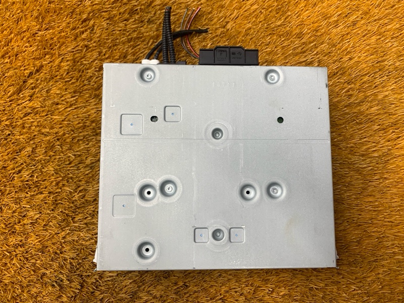 Блок управления магнитолой, 500 рублей, Красноярск