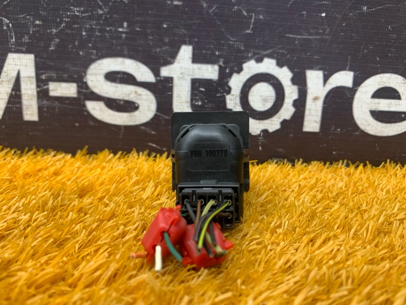 блок управления зеркалами, 500 рублей, Красноярск