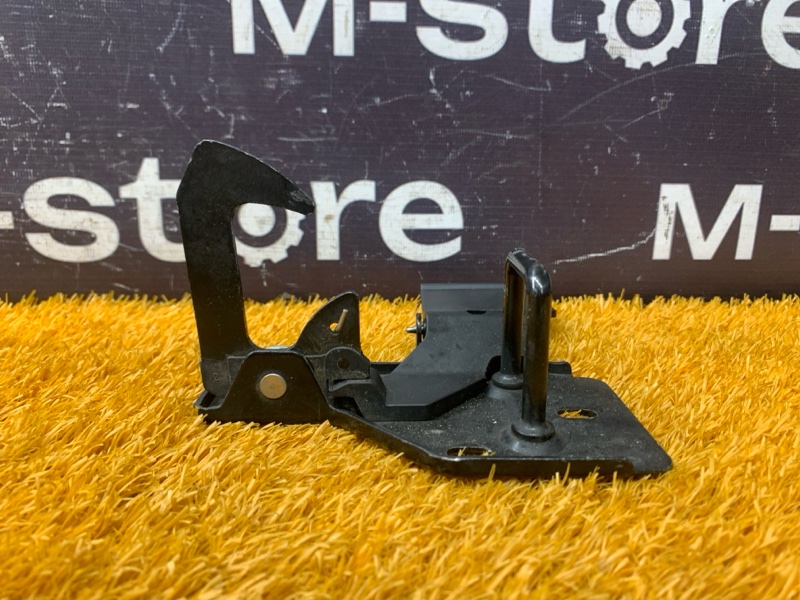 замок капота, 1000 рублей, Красноярск