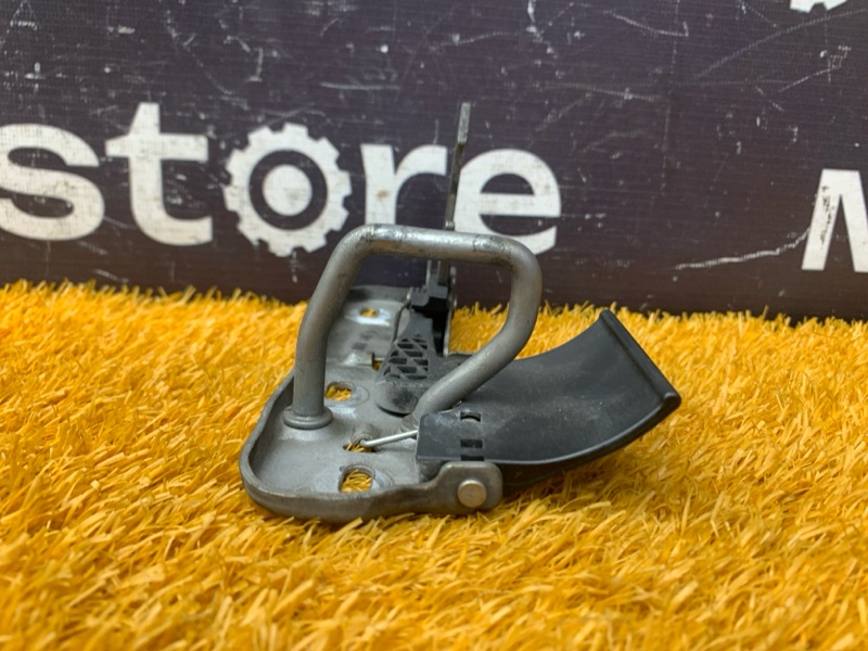 замок капота, 1000 рублей, Красноярск