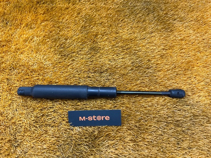 амортизатор капота, 300 рублей, Красноярск