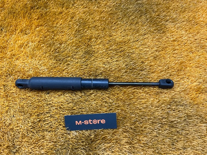 амортизатор капота, 300 рублей, Красноярск