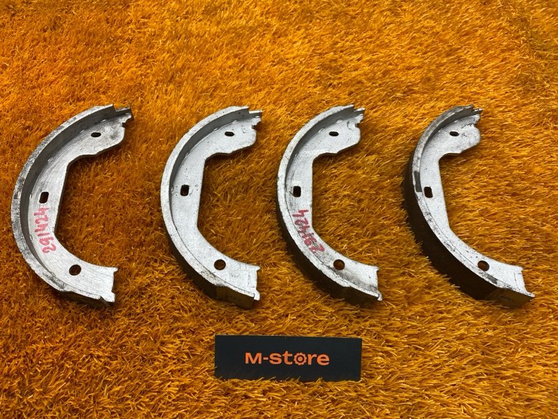 Колодки ручника, 900 рублей, Красноярск