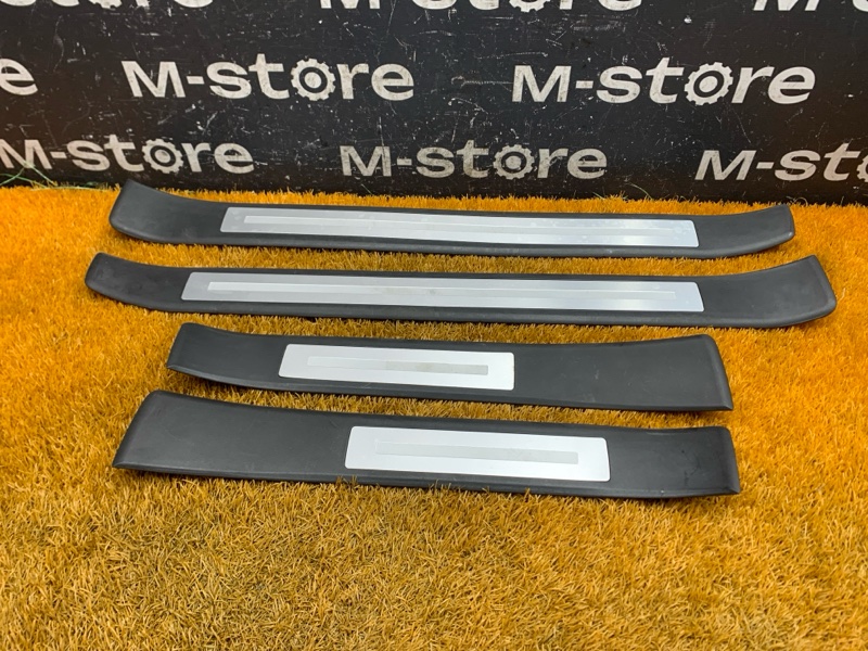 Накладка на порог салона, 2000 рублей, Красноярск