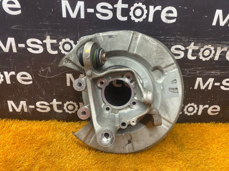 кулак поворотный, 500 рублей, Красноярск