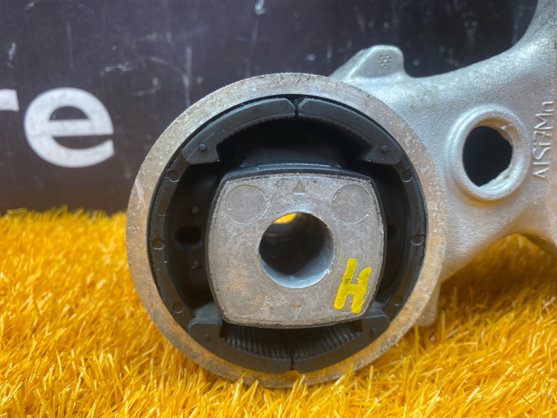 Балка поперечная (подрамник), 1000 рублей, Красноярск