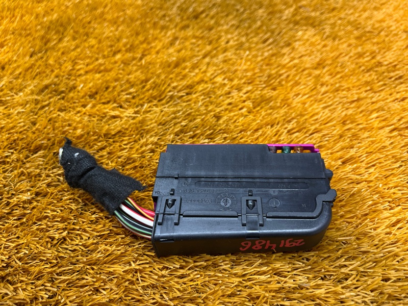 блок предохранителей, 500 рублей, Красноярск