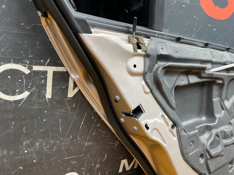 дверь, 9000 рублей, Красноярск