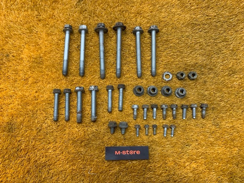 Болты и гайки задней подвески, 800 рублей, Красноярск