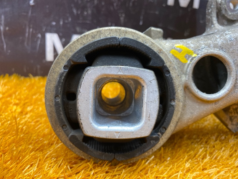 Балка поперечная (подрамник), 1200 рублей, Красноярск