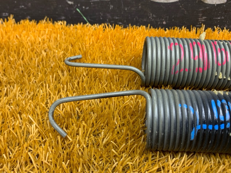 Пружина багажника, 500 рублей, Красноярск