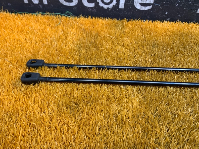 амортизатор капота, 1000 рублей, Красноярск