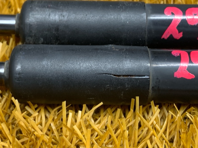 амортизатор багажника, 1000 рублей, Красноярск