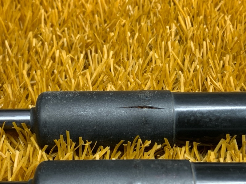 амортизатор багажника, 1000 рублей, Красноярск