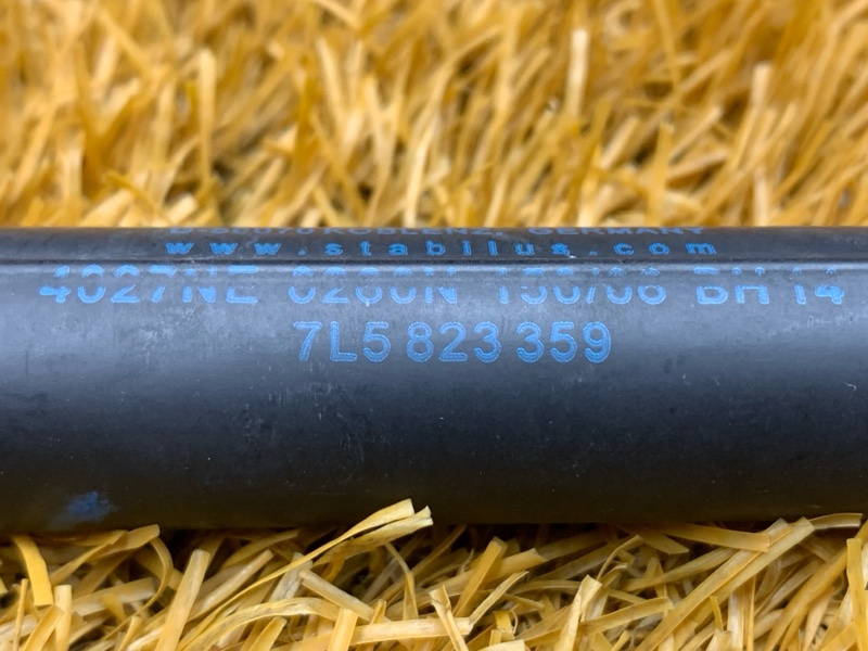 амортизатор капота, 500 рублей, Красноярск