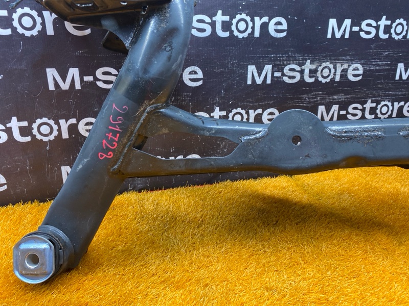 Балка поперечная (подрамник), 3000 рублей, Красноярск