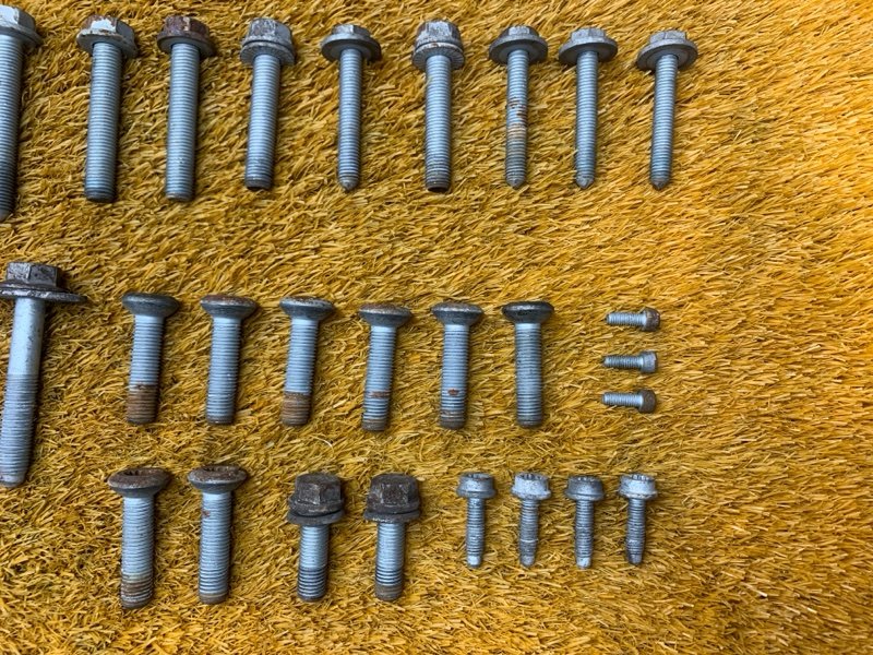 Болты и гайки задней подвески, 600 рублей, Красноярск